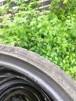 225/35 r19 - 2