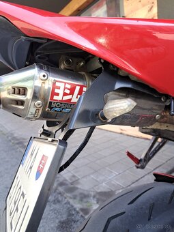 Honda CBR 1000 RR - 2