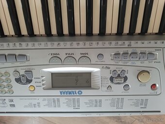 Klávesy Yamaha - 2