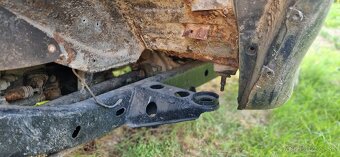 Mitshubishi Pajero 2,5 td - 2