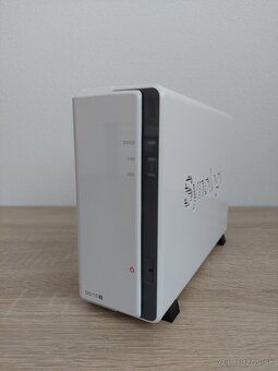 Predám spoľahlivý NAS server Synology DS115j s 2TB WD Red di - 2