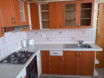 Rohová kuchynská linka - 2