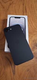 iPhone 16e 128 GB čierny - 2