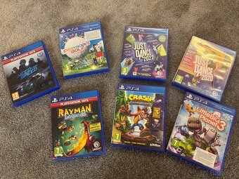 Playstation 4 PRO 1TB - 2