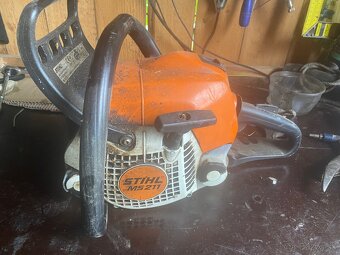 Predam stihl 211 - 2