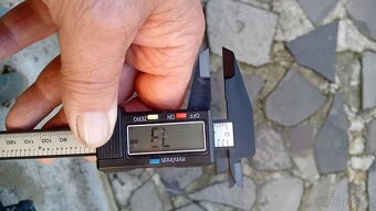 Zlmne pneumatiky 225/45 r17 v xl  2ks. - 2