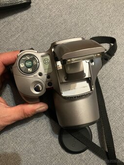 Olympus IS21 - 2