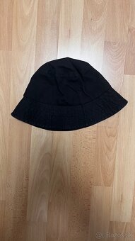 PRADA KLOBÚK - 2