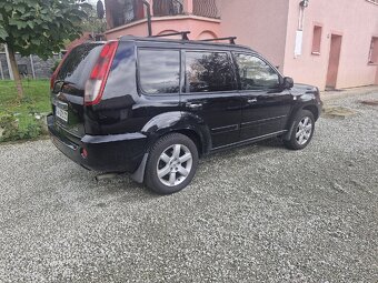 Nissan X-Trail 2.2 - 2