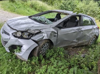 Hyundai i30 1.4i 2013 náhradné diely - 2