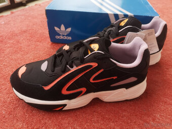 ADIDAS ORIGINLAS pánske tenisky veľkosť 46 2/3 - 2