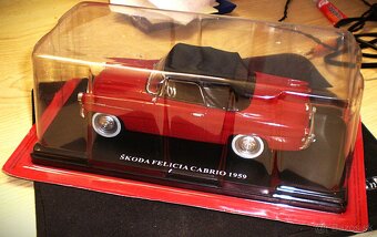 ŠKODA FELICIA CABRIO /1959/ , 1:24 , HACHETTE - 2