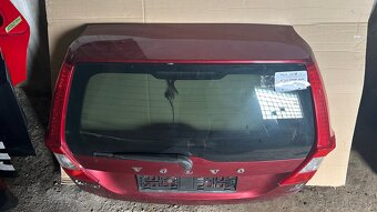 Volvo Xc70 II zadna kapota , kufor - 2