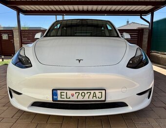 ° Tesla Model Y ° Dual motor (4x4) ° LR ° 2022 ° SK špz - 2