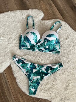 Plavky/bikini s tropickým vzorom - 2