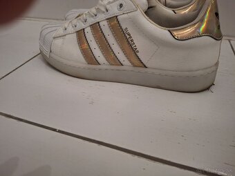 NOVE TENISKY nike .25E - 2