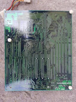Pentium doska - 2