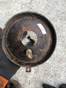 Predne svetlo jawa perak 250 350 - 2