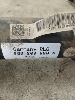PREDAM TAZNE ZARIADENIE VW GOLF 7 - 2