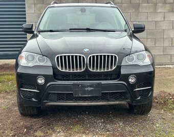 ROZPREDÁME BMW X5 E70 3,5sd 210kw 2011 - 2