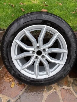 Zimné komplety/BMW X5 265/50 R19 - 2