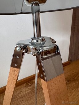 Stojaca lampa - 2