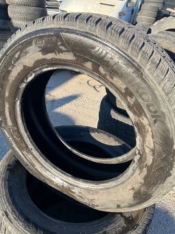 Predám 215/65R17 - 2