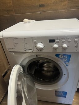 Pračka INDESIT 6kg A+ - 2
