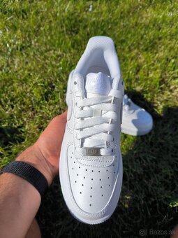 Nike Air Force 1 Triple White 38 - 2