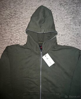 travis scott x jordan mikina - 2