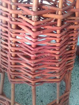 Predám ručne pletený, prútený stromček. - 2