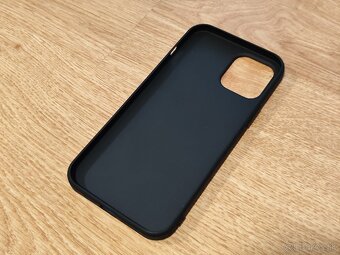 ALCANTARA obal Iphone 12 Pro Max - 2