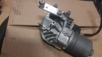 motor stierača ľavá strana - 2