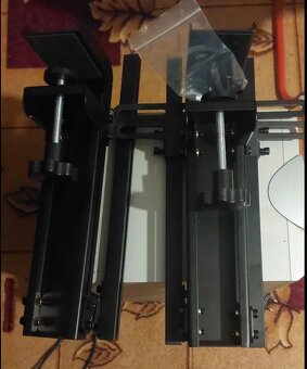 Thrustmaster FarmStick – málo používaný + stolové stojany - 2