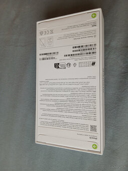 predám apple iphone 16 128gb - 2