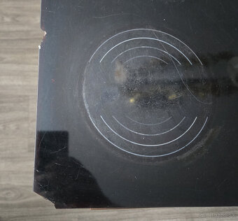 Sklokeramická varná doska - 2