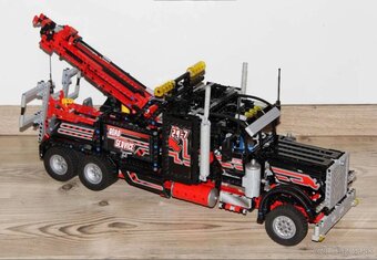 Lego Tow Truck 8285 - 2