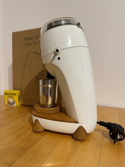 Niche Zero - 2