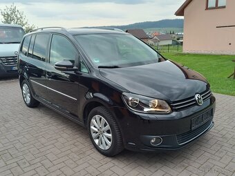 Volkswagen Touran 2,0 TDI, Highline, model 2014 - 2