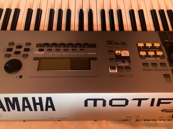 Yamaha motif 6 - 2