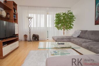 4-izb.byt (93 m2), s dvomi loggiami a dvomi kúpeľňami, KVP-H - 2