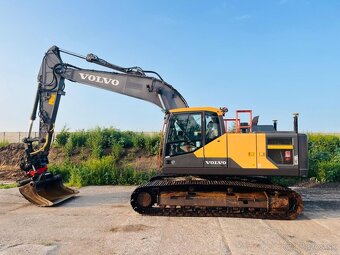 Pásové rypadlo Volvo EC220EL - 2