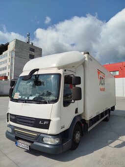 DAF LF 45.250 hydraulické čelo - 2