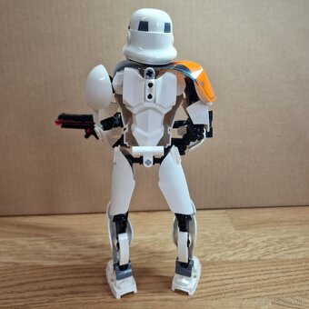 LEGO Star Wars 75531 Stormtrooper Commander - 2