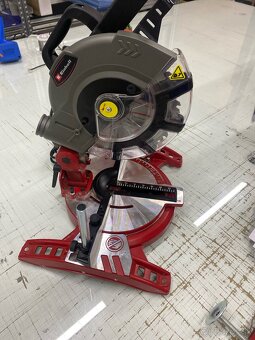 Einhell Pokosová píla TC-MS 2112 - 2