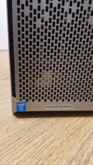 HP ProLiant Server Intel Xeon/32GB RAM - 2