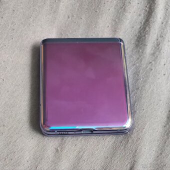 Samsung galaxy z flip - 2