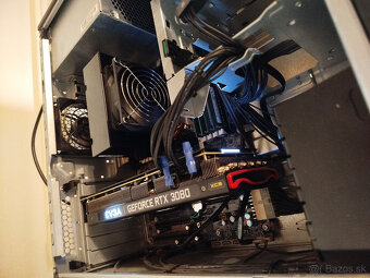 22 Jadro | 64GB RAM | RTX 3080 | HP Z440 - 2