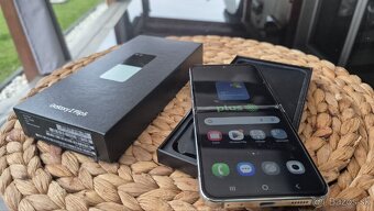 Predam Samsung Galaxy Z Flip 5 256gb mint ako novy - 2
