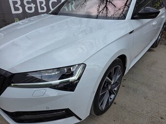 Škoda Superb Combi 2.0 TDI SCR Sportline DSG - 2